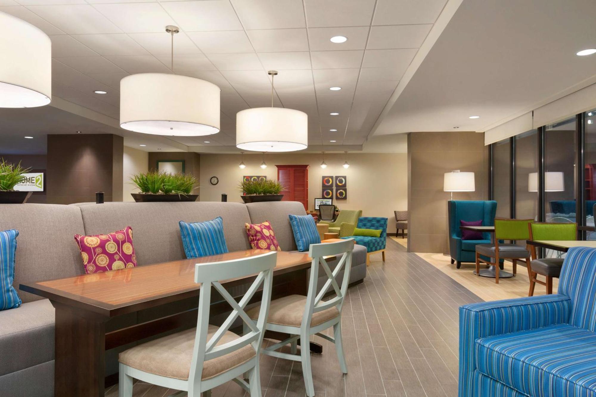 Home2 Suites By Hilton Champaign/Urbana Exterior foto